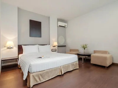Premier-Deluxe-Doppelzimmer — Palace Hotel Saigon